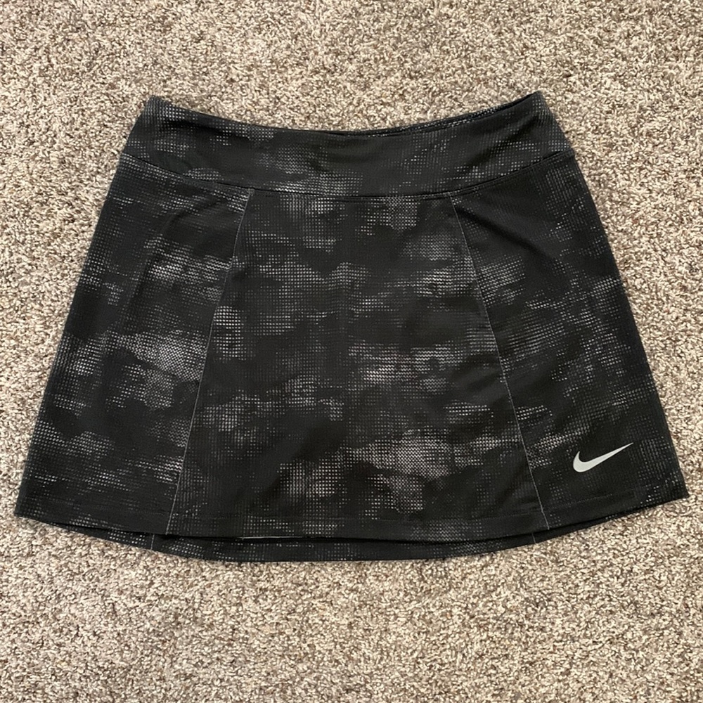 Nike Dri-Fit Skort size S